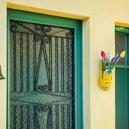 Belvedere-con Piscina A Bardolino Villa