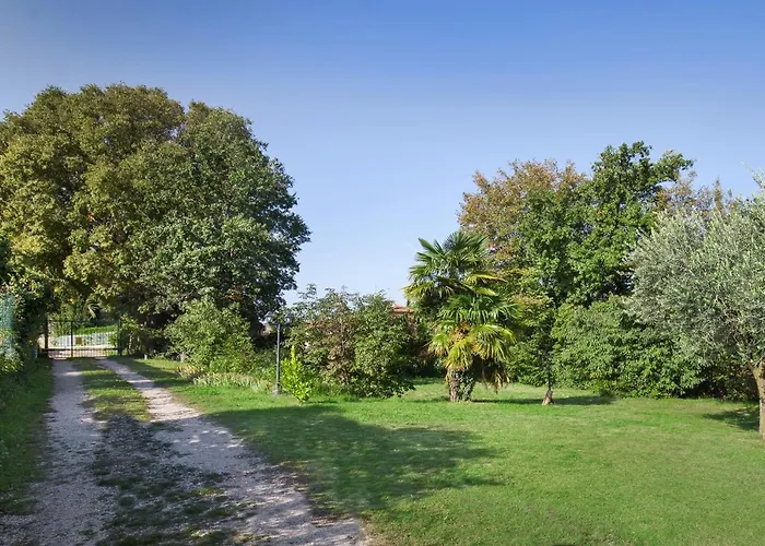 Belvedere-con Piscina A Bardolino